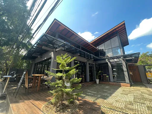 HofAS Art & Eatery 4