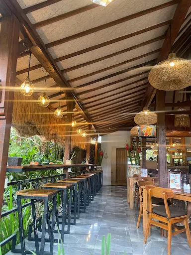 Fancy Cup Cafe Ubud 4