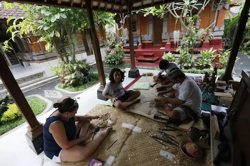 BINTANG WOOD CARVING CLASS 1