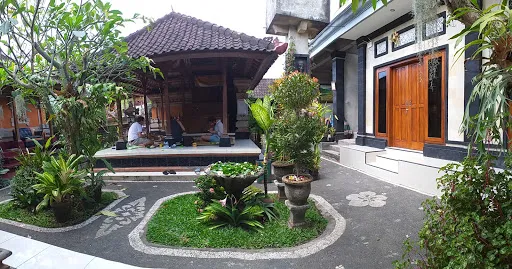 BINTANG WOOD CARVING CLASS 4