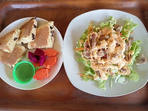 Yoga Cafe 1