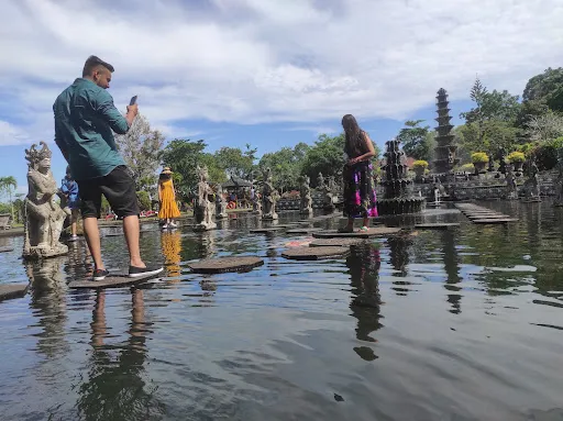 Ragane Taxi Service & Tours 3