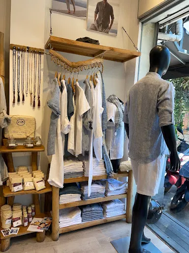 Above the Clouds Natural Wear - Ubud Pengosekan 4