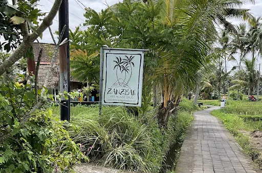 Zanzibar Art House, Ubud 4