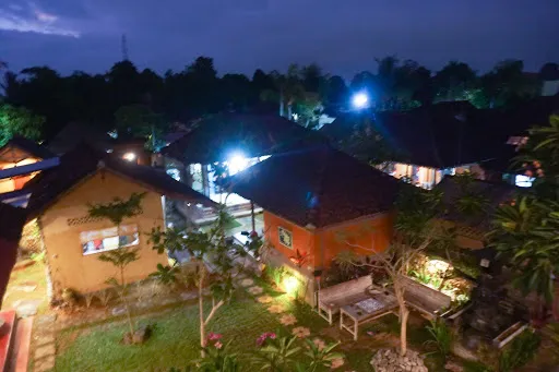 Damuh Guest House 4