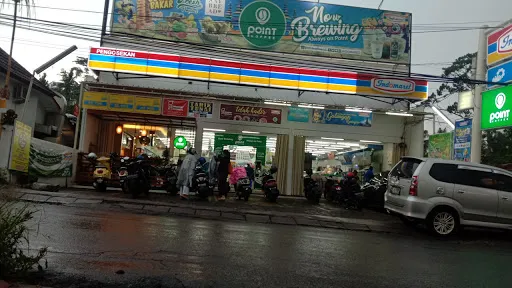 Indomaret Fresh Pengosekan 3