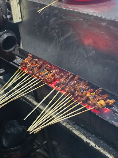 Warung sate Madura 4