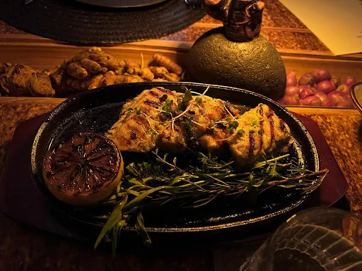 Tembaga Restaurant 2