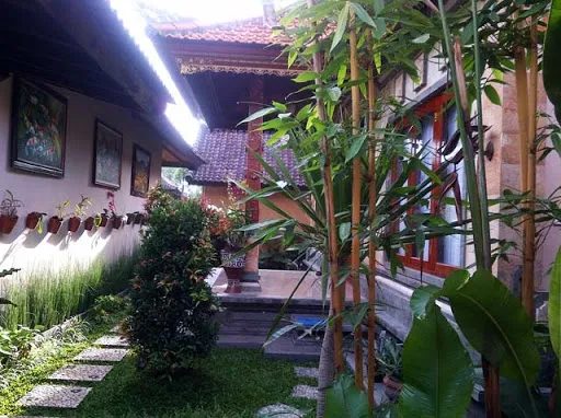 Puri Kobot Guest House 2