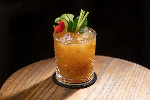 Kismet Cocktail Bar & Kitchen Ubud 4