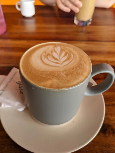 Outpost Cafe Ubud 3