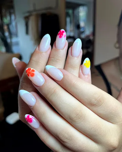 Studio SAMĀ Nails & Coffee [BISMA] 4