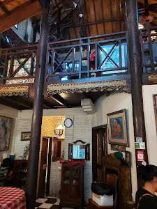 Swiss Chalet and Grill 4