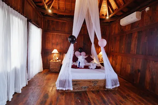 GAYATRI RETREAT VILLA & RESTO 4