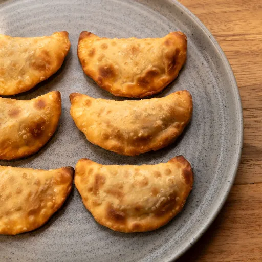Pizza&Dumplings 4