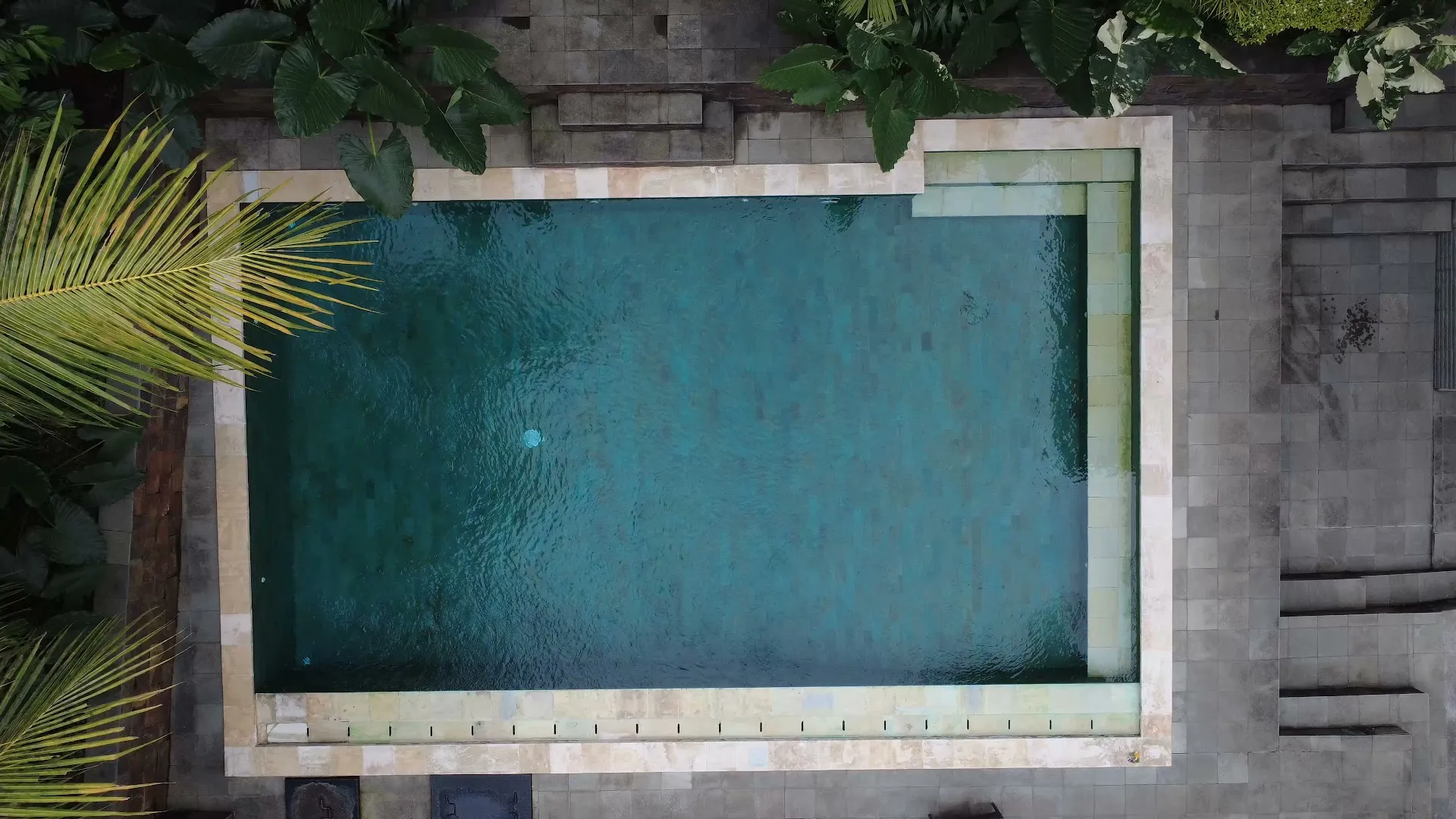 Hanaka Riverside Ubud 1