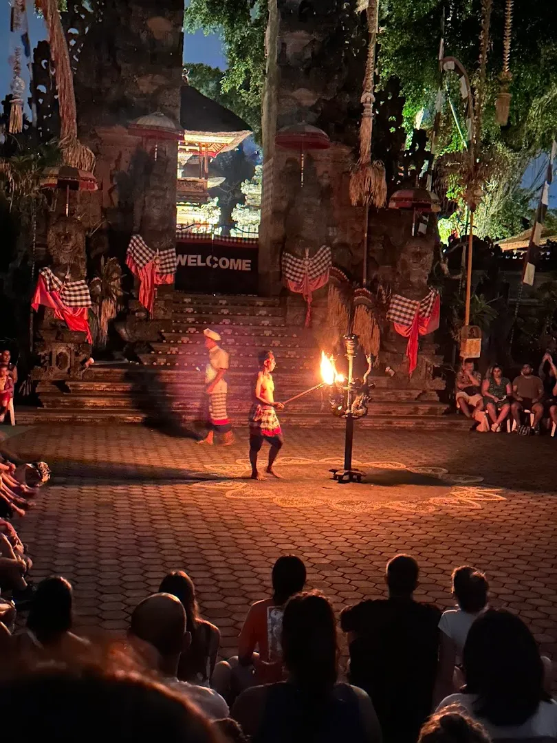 Kecak & Fire Dance - Ubud Kaja at Pura Dalem Ubud 3