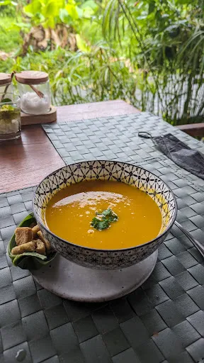 Takir Restaurant & Bar 4