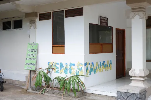 Young Artist Center Penestanan 4
