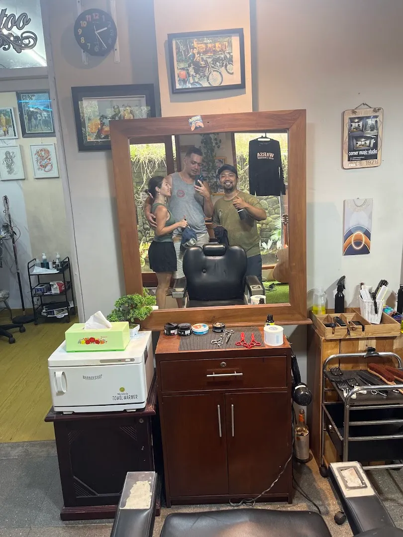 Warsa barbershop and tattoo 4