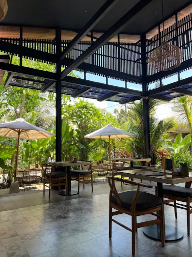 de'TOPAZ Cafe Ubud 4
