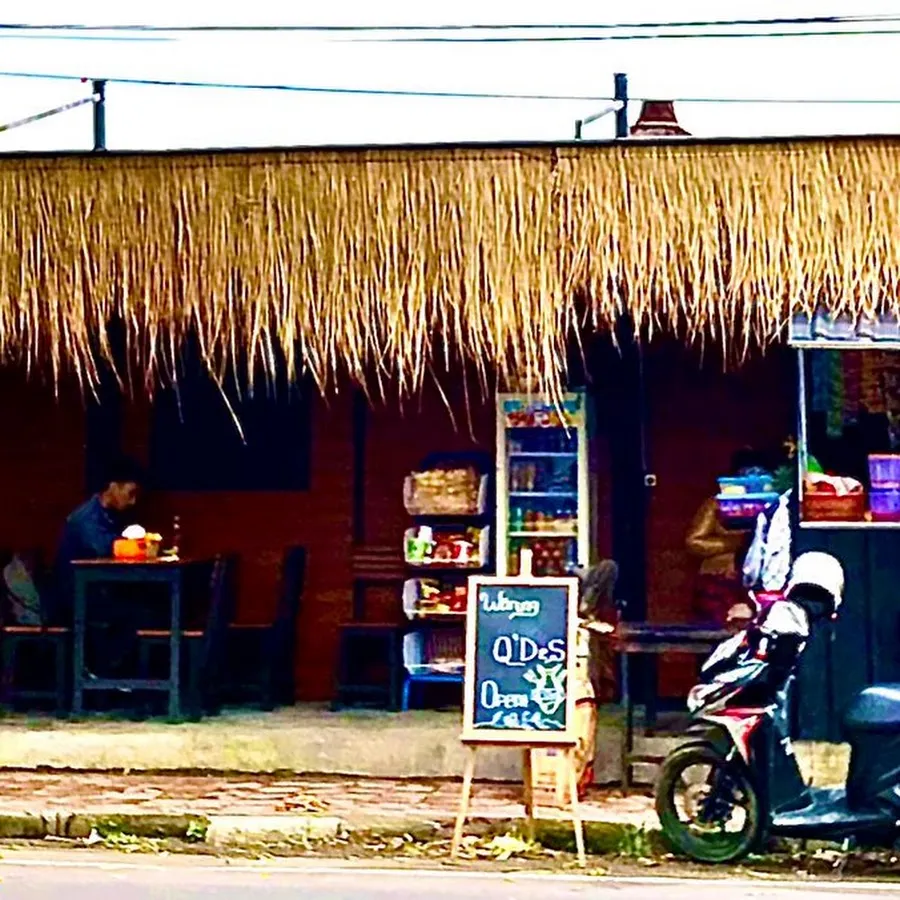 Q'DeS Warung 1