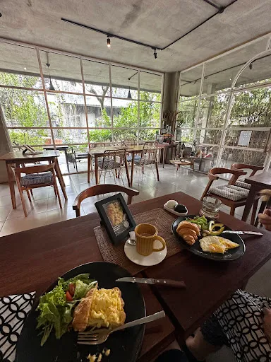 The Cyan Sayan, Ubud - Coffee Shop & Eatery 4