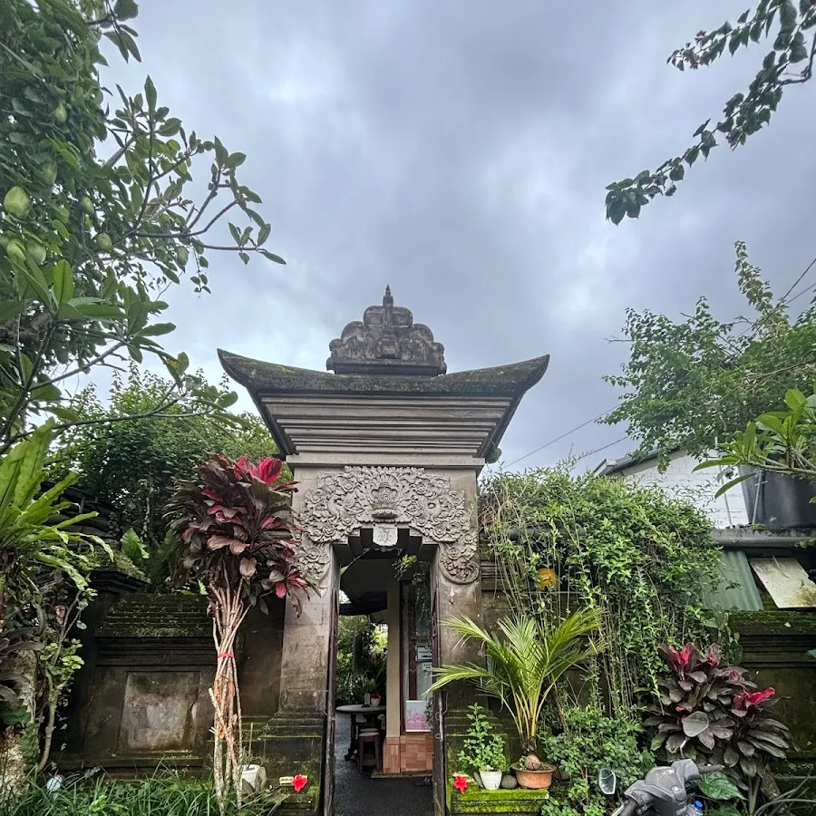 Ayu Mesari Massage 2