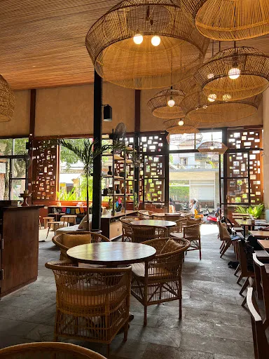 Chandra Cafe