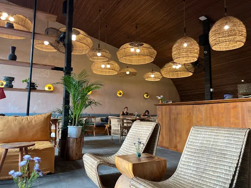 Chandra Cafe 3