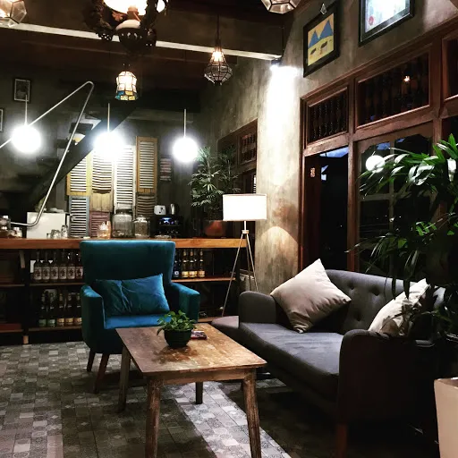 Divya Bar Ubud 1