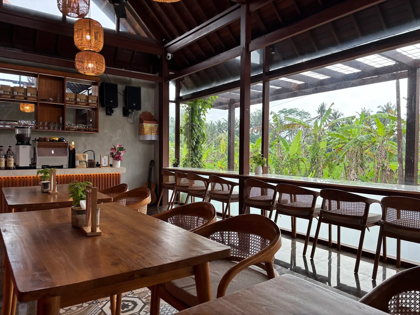 The Loka Cafe - Coffee and Eatery 4