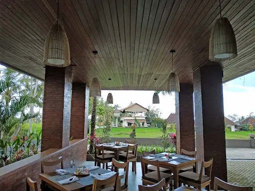 Paon Desa Ubud Hotel and Resort 4