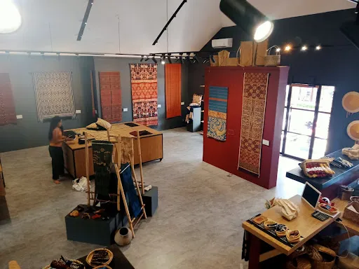 Threads of Life Gallery Lungsiakan 3