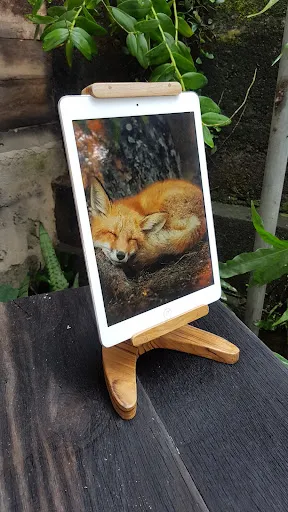 Wood Carver Pande Family 1