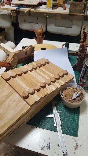 Wood Carver Pande Family 2