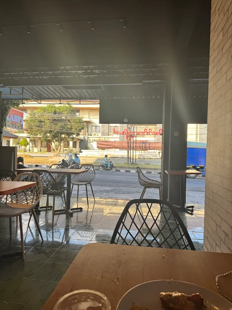 Gogo Fried Chicken Abiansemal 4