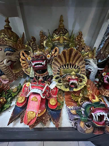 Werochana Wood Carving 4