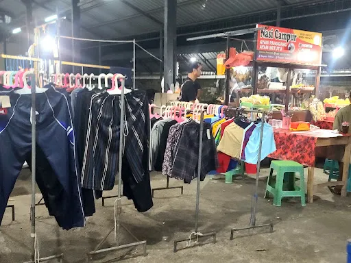 Pasar Senggol Sukawati 2