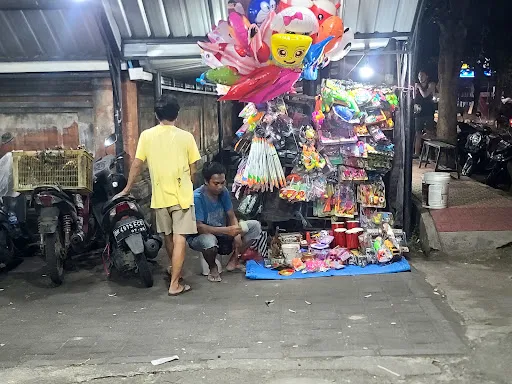 Pasar Senggol Sukawati 3