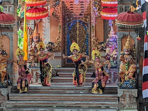 Barong Dance Putra Barong 3