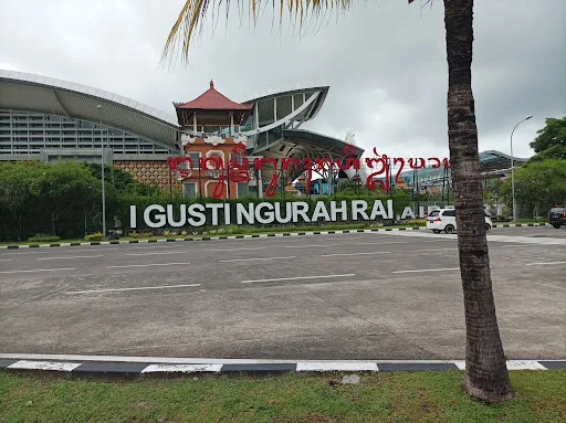 MEDY UBUD TAXI & TOUR 3