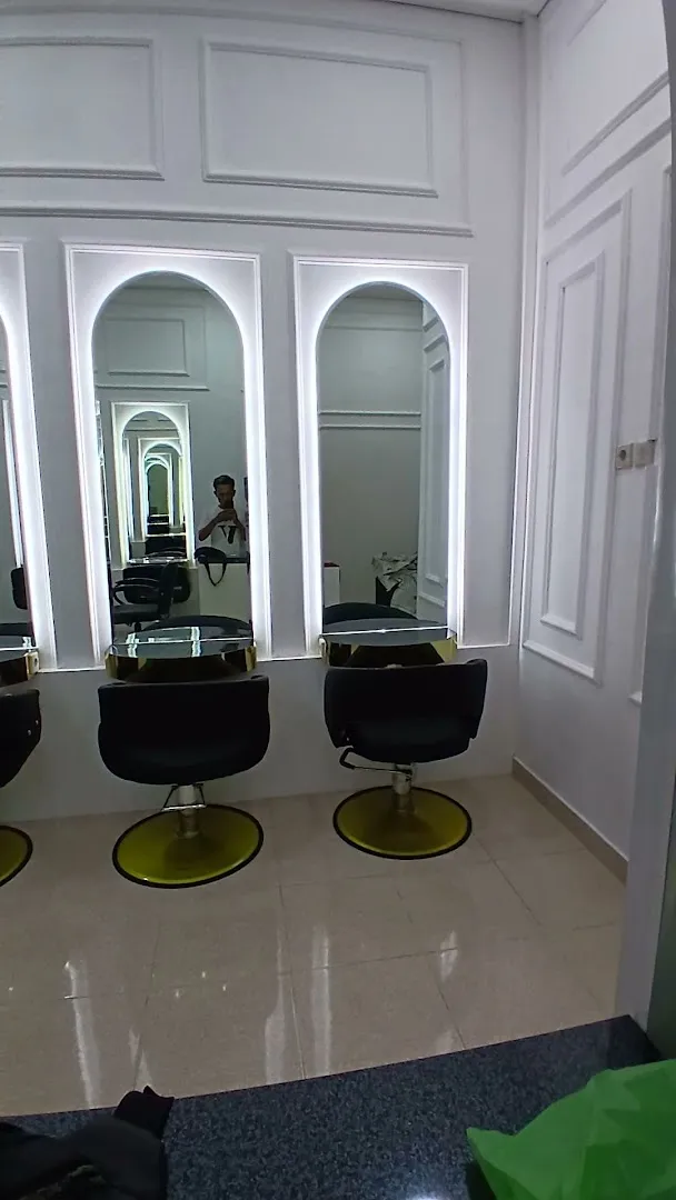 Jim Salon Bali Cab Antasura 4