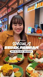 Bebek Semangat Living World Denpasar 4
