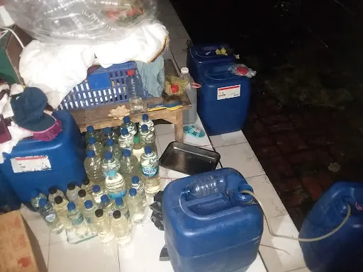 Arak Bali Van ARA 1