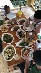 Segara Bambu Restaurant 3