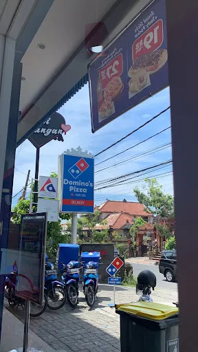 Domino's Pizza 1