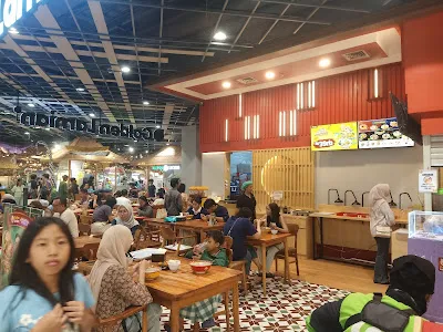 Solaria - Living World Denpasar 3