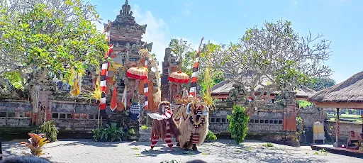 Kecak Pura Puseh Batubulan