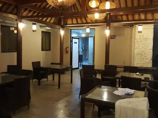 The Grand Bali Park Hotel 4